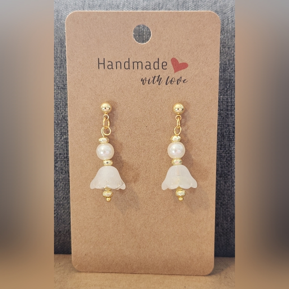 Handmade White Floral Pearl Drop Earrings